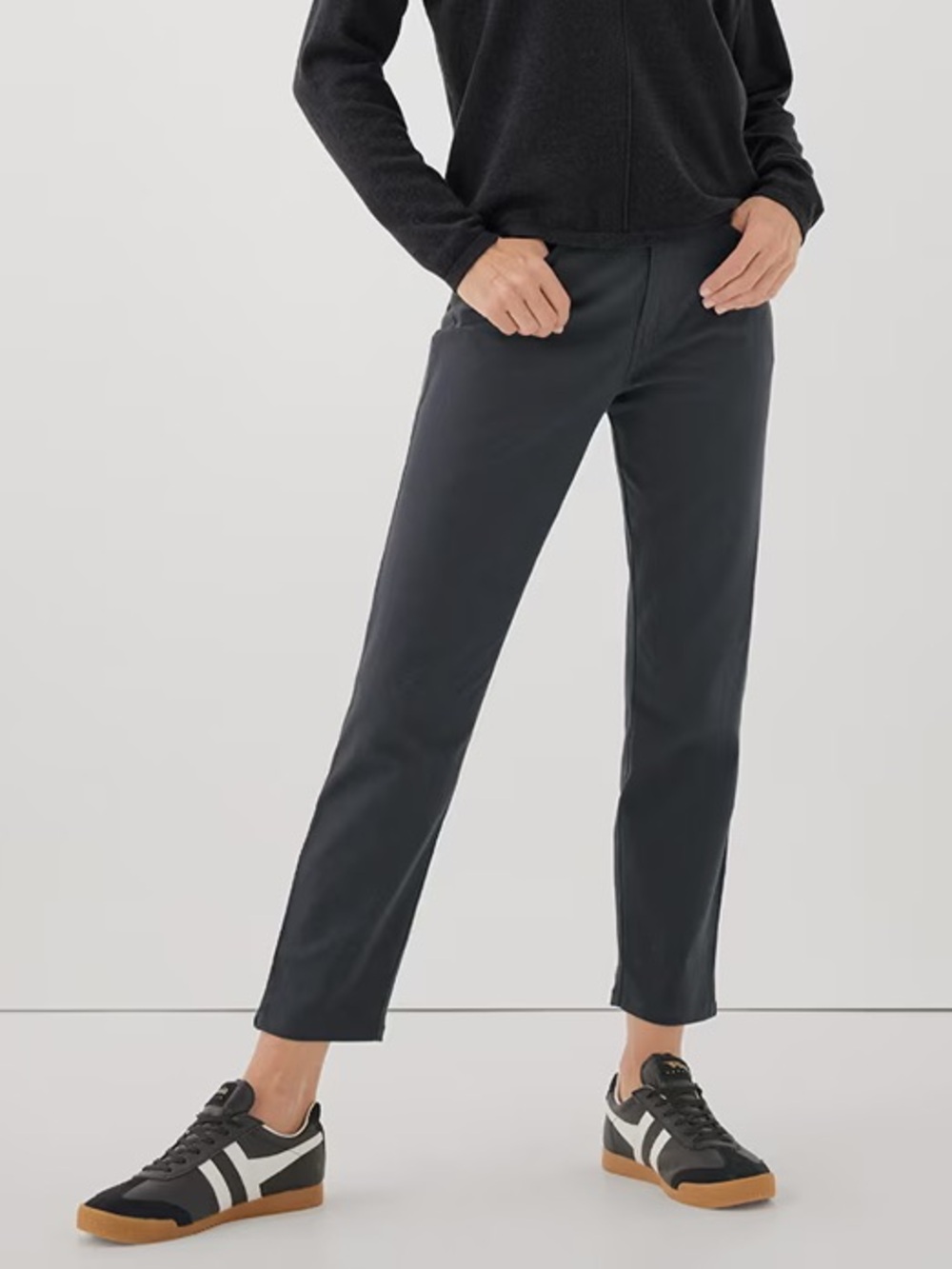 NWOT Pact Women’s Organic Stretch Twill Denim Slim Pant - Storm - M